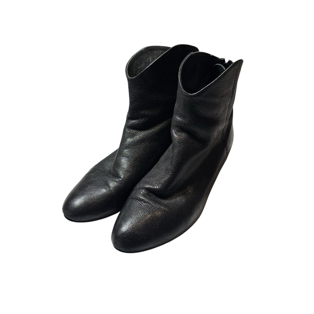 STUART WEITZMAN Womens Black Pebbled Leather Ankle‎ Boots Size 8 Back Zip